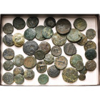ROYAUME DE MACEDOINE, lot de 41 bronzes, dont: Philippe II (4), Alexandre III (11), Emission anonyme (2), Cassandre (2), Antigone Gonatas (2), Persée ...