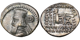 ROYAUME PARTHE, Artaban II (10-38), AR drachme, Ecbatane. D/ B. diad. à g., avec une longue barbe. R/ Archer assis à d., ten. un arc. Sous l'arc, . S...