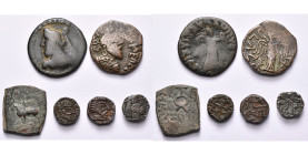 ROYAUME INDO-PARTHE, Gondopharès (30-55), lot de 6 bronzes: tétradrachme, B. à g./Athéna, B. à d./Niké; trichalque, Le roi chevauchant/Monogramme de G...