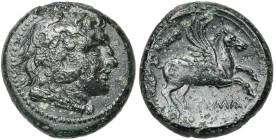 Emission anonyme, AE double litre, 230-226 av. J.-C., Rome. D/ T. d'Hercule jeune à d., coiffé de la dépouille de lion. En dessous, massue. R/ Pégase ...