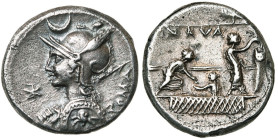 P. Licinius Nerva, AR denier, 113-112 av. J.-C., Rome. D/ B. casqué de Roma à g., ten. un bouclier et une lance. Au-dessus, croissant. A g., . A d., ...