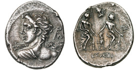 L. Caesius, AR denier, 112-111 av. J.-C., Rome. D/ B. diad. d'Apollon vu de dos, t. à g., ten. un foudre. A d., . R/ Les Lares Praestites (protecteur...