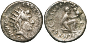 AUGUSTE (-27-14), AR denier, 18 av. J.-C., Rome. Monétaire L. Aquillius Florus. D/ L•AQVILLIVS•FLORVS•IIII•VIR T. r. de Sol à d. R/ CAESAR AVGVSTVS SI...