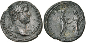 HADRIEN (117-138), AE as, 133-135, Rome. D/ HADRIANVS AVG COS III P P T. l. à d. R/ FORTVNAE REDVCI/ SC L'empereur dr., deb. à d., ten. la main de For...