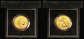 Five Pounds 2001 Gold BU in the Royal Mint's velvet presentation box with certificate
Estimate: GBP 1500 - 2000