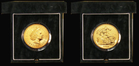 Five Pounds 2004 Gold BU in the Royal Mint's velvet presentation box with certificate
Estimate: GBP 1500 - 2000