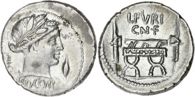 RÉPUBLIQUE ROMAINE
L. Furius Cn. f. Brocchi. Denier ND (63 av. J.-C.), Rome. RRC.414/1 ; Argent - 3,92 g - 19 mm - 6 h
À peine décentré. Presque Super...