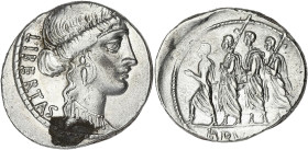 RÉPUBLIQUE ROMAINE
Junia, Q. Servilius (Marcus Junius) Brutus. Denier ND (54 av. J.-C.), Rome. RRC.433/1 ; Argent - 3,99 g - 18,5 mm - 1 h
Légèrement ...