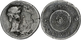 EMPIRE ROMAIN
Auguste (27 av. J.-C. - 14 ap. J.-C.). Denier 31 av. J.-C., Italie. RIC.543a ; Argent - 3,01 g - 19 mm - 11 h
Monnaie fourrée. Corrosi...