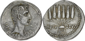 EMPIRE ROMAIN
Auguste (27 av. J.-C. - 14 ap. J.-C.). Cistophore 24-20 av. J.-C., Éphèse. RIC.481 - RPC.2214 ; Argent - 11,41 g - 25,5 mm - 12 h
Belle ...