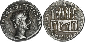 EMPIRE ROMAIN
Auguste (27 av. J.-C. - 14 ap. J.-C.). Denier 18-16 av. J.-C., Cordoue. RIC.134a ; Argent - 3,54 g - 18 mm - 6 h
Rayures au droit. Belle...