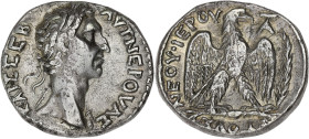 EMPIRE ROMAIN
Nerva (96-98). Tétradrachme 96, Antioche. Prieur 149 - RPC.3467 ; Billon - 14,68 g - 24 mm - 12 h
Belle patine grise. TTB.