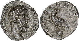 EMPIRE ROMAIN
Marc Aurèle (161-180). Denier de consécration 180, Rome. RIC.265 ; Argent - 3,42 g - 17 mm - 12 h
Belle patine grise. Beau buste. Fine r...