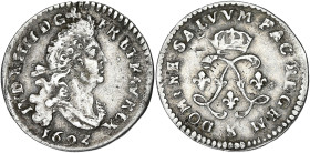 FRANCE / CAPÉTIENS
Louis XIV (1643-1715). Quadruple sol aux deux L 1693, S, Reims. Dy.1519 - G.106 ; Argent - 1,57 g - 20 mm - 6 h
Sans ponctuation au...