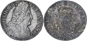 FRANCE / CAPÉTIENS
Louis XIV (1643-1715). Écu aux trois couronnes 1710, S, Reims. Dy.1568 - G.229 - Dav.1324 ; Argent - 30,33 g - 40 mm - 6 h
Quelques...