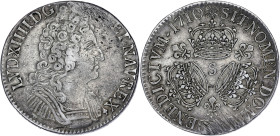 FRANCE / CAPÉTIENS
Louis XIV (1643-1715). Écu aux trois couronnes 1710, S, Reims. Dy.1568 - G.229 - Dav.1324 ; Argent - 30,37 g - 40 mm - 6 h
Variété ...