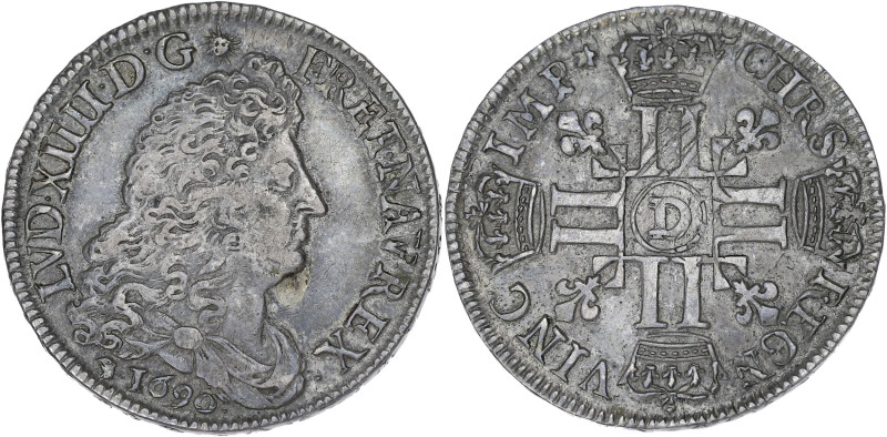 FRANCE / CAPÉTIENS
Louis XIV (1643-1715). Demi-écu aux huit L, 1er type 1690, D,...