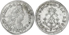 FRANCE / CAPÉTIENS
Louis XIV (1643-1715). Quadruple sol aux deux L 1691, S couronnée, Troyes. Dy.1519 - G.106 ; Argent - 1,25 g - 20 mm - 6 h
TTB.