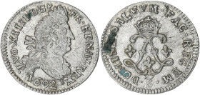 FRANCE / CAPÉTIENS
Louis XIV (1643-1715). Quadruple sol aux deux L 1692, S couronnée, Troyes. Dy.1519 - G.106 ; Argent - 1,67 g - 20 mm - 6 h
TTB.
