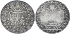 JETONS
Louis XIII (1610-1643). Jeton, Parties casuelles 1637, Paris. F.2586 (cuivre) ; Argent - 5,53 g - 27 mm - 6 h
Patine grise. TTB.
