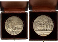 FRANCE
IIIe République (1870-1940). Médaille pour le Centenaire de la Chambre des Députés au Palais Bourbon 1898. Bronze - 173 g - 72 mm - 12 h
Poinço...