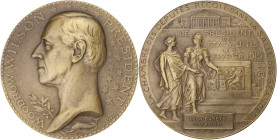 FRANCE
IIIe République (1870-1940). Médaille, la Chambre des députés reçoit le Président des Etats-Unis, Wilson, par Bottée 1919. Bronze - 143 g - 68 ...