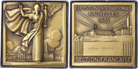 FRANCE
IIIe République (1870-1940). Plaque Art Déco, de l’Exposition Internationale de Bruxelles, section Française par Turin 1935. Bronze - 157 g - 6...