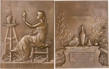 FRANCE
Ve République (1958 à nos jours). Plaque pour la Confédération des industries céramiques de France, par Prud’homme 1967. Bronze - 112 g - 51 x ...