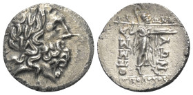 Thessalien. Thessalischer Bund.

 Stater (Silber). 2. - 1. Jhdt. v. Chr.
Vs: Kopf des Zeus mit Lorbeerkranz rechts.
Rs: Athena Itonia mit erhobene...