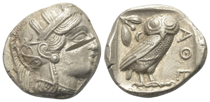 Attika. Athen.

 Tetradrachme (Silber). Ca. 454 - 404 v. Chr.
Vs: Kopf der At...