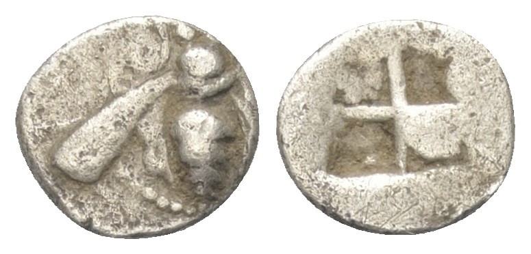 Ionien. Ephesos.

 Diobol (Silber). Ca. 550 - 500 v. Chr.
Vs: Biene.
Rs: Vie...