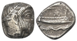 Phönikien. Arados.

 Stater (Silber). Ca. 348 - 339 v. Chr.
Vs: Kopf des bärtigen Ba'al-Arwad rechts.
Rs: Galeere, rechts darauf Pataikos, darüber...