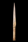 OTTOMAN KARD DAGGER DECORATED WITH GOLD KOFTGARI

 Ca. 19th century AD
 A beautiful kard dagger crafted with a single-edged blade of exquisite wate...