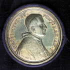Stato Pontificio Benedetto XV (1914-1922) Medaglia annuale 1914 Anno I Bart. E915 AG gr 38,16 colpetti al bordo. In astuccio 43,25mm
SPL/FDC