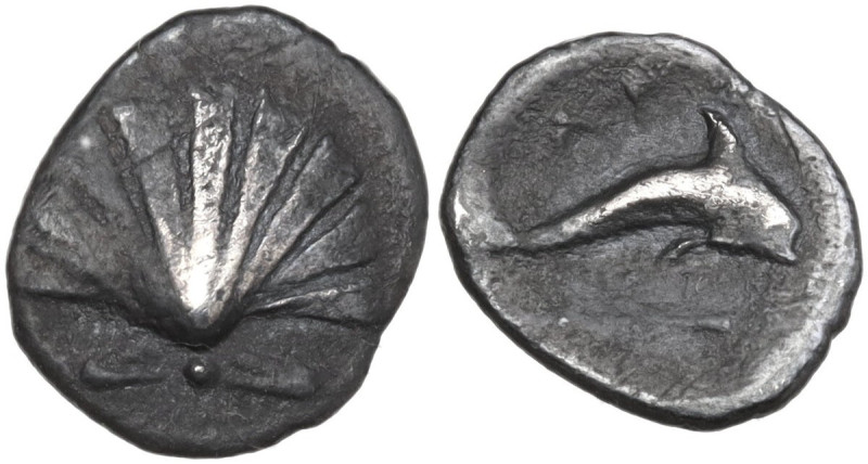 Greek Italy. Southern Apulia, Tarentum. AR Litra, c. 325-280 BC. Obv. Scallop sh...