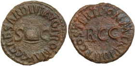 Gaius (Caligula) (37-41). AE Quadrans, 40-41. Obv. Pileus. Rev. RCC in center of field. RIC I (2nd ed.) Gaius/Caligula 52. AE. 3.64 g. 18.00 mm. About...