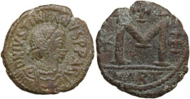 Justinian I (527-565). AE Follis, Carthage mint, 537-538. Obv. Diademed and cuirassed bust right. Rev. Large M (mark of value). MIB 185b; D.O. 283-284...