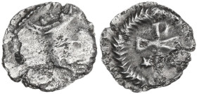 Justin II (565-578). AR Half Siliqua, Ravenna mint. Obv. [DN IVSTI] NVS PPΛ. Diademed and cuirassed bust right. Rev. Christogram with globus at the ba...