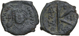 Maurice Tiberius (582-602). AE Half Follis. Thessalonica mint. Dated RY 6 (587/88 AD). Obv. DN mAVRC TIb PP AI. Diademed, helmeted and cuirassed bust ...