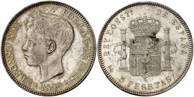 1899*1899. Alfonso XIII. SGV. 5 pesetas. (Cal. 28). 24,87 g. Leves manchitas en reverso. Preciosa pátina. EBC+.