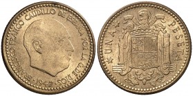 1947*1953. Estado Español. 1 peseta. (Cal. 81). 3,54 g. Escasa así. S/C-.
