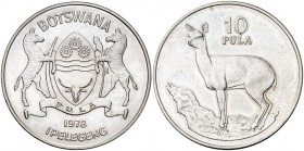 1978. Botswana. 10 pula. (Kr. 12) 35,35 g. AG. S/C.