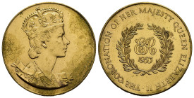Medaglie estere - Regno Unito. Elisabetta II. Medaglia incoronazione del 1953. AE dorato 11,60 g. BB