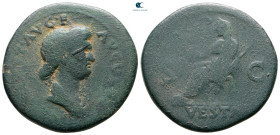 Julia Titi AD 80-81. Rome. Dupondius Æ