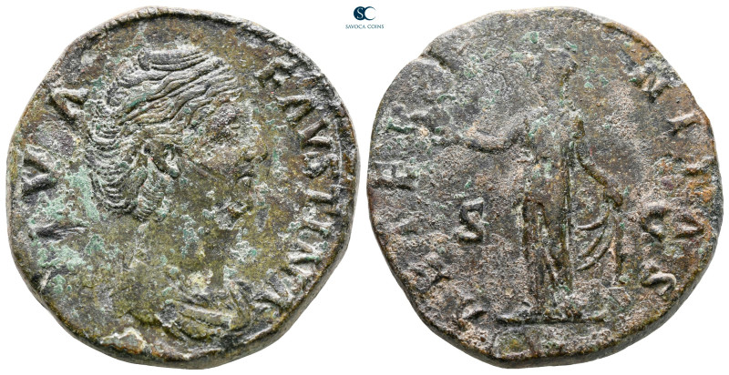 Diva Faustina I after AD 140-141. Rome
Sestertius Æ

31 mm, 25,20 g



ne...