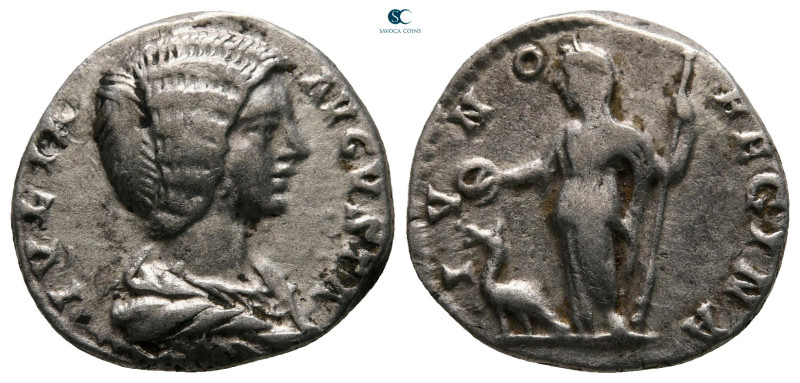 Julia Domna. Augusta AD 193-217. Rome
Denarius AR

17 mm, 2,96 g



very ...