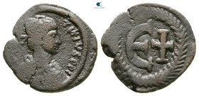 Justinian I AD 527-565. Constantinople. Pentanummium Æ