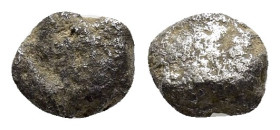 JUDAEA.(Circa 13th-5th century BC).Cut AR Hacksilver Dishekel.

Condition : Good very fine.

Weight : 2.8 gr
Diameter : 10 mm