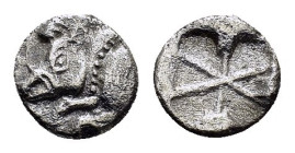DYNASTS OF LYCIA. Uncertain dynast.(Circa 500-460 BC).Ar.

Condition : Good very fine.

Weight : gr
Diameter : mm