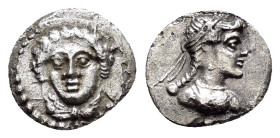 CILICIA. Uncertain mint. Time of Pharnabazos and Datames.(380-373 BC). Obol.

Condition : Good very fine.

Weight : 0.71 gr
Diameter : 10 mm